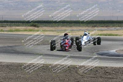 media/Jun-01-2024-CalClub SCCA (Sat) [[0aa0dc4a91]]/Group 4/Race/